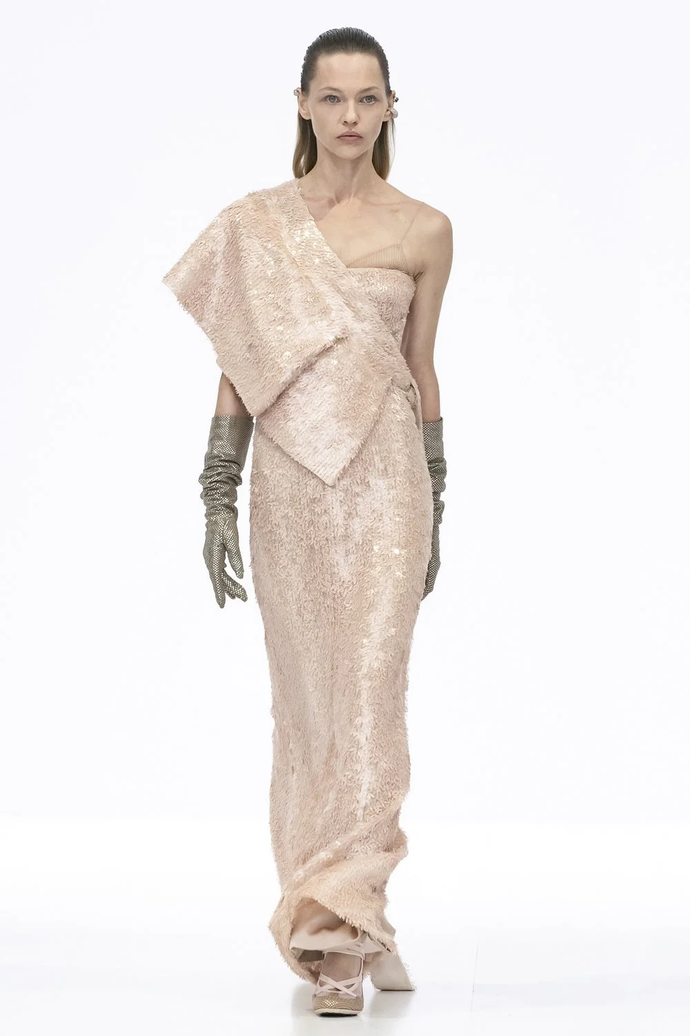 FENDI Haute Couture Spring 2023 — 4TO4U
